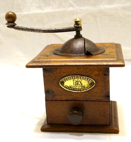 -JOLI ANCIEN PETIT MOULIN A POIVRE PEUGEOT Frères VALENTIGNEY DOUBS COLLECTION D