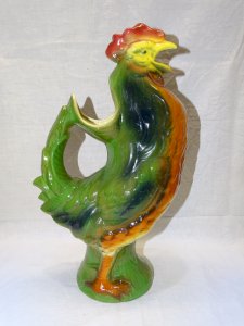 BEAUTIFUL OLD CERAMIC PITCHER ROOSTER SAINT CLEMENT COLLECTION TABLE DECOR D