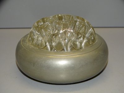 -JOLI ANCIEN PIQUE FLEURS ETAIN & VERRE déco TABLE FETES VITRINE