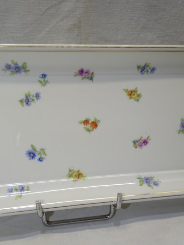 -JOLI ANCIEN PLAT à CAKE en PORCELAINE Française déco PETITES FLEURS COLOREES