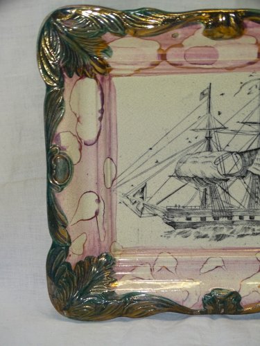 -JOLI ANCIEN PLAT DECORATIF MURAL CERAMIQUE CRAQUELEE déco GRAND VOILIER   D