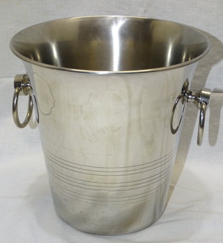 - JOLI ANCIEN SEAU A CHAMPAGNE GUY DEGRENNE en INOX MASSIF TABLE de FETES    D