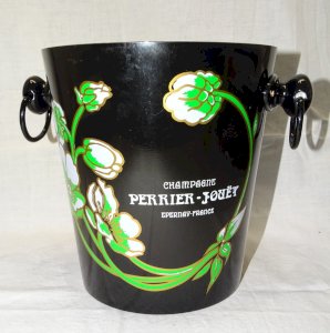 BEAUTIFUL OLD CHAMPAGNE BUCKET PERRIER JOUET IN PAINTED ALUMINUM TABLE COLLECTION D