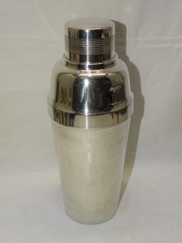 -JOLI ANCIEN SHAKER ERCUIS METAL ARGENTE COLLECTION DECO BAR BISTROT VITRINE   D