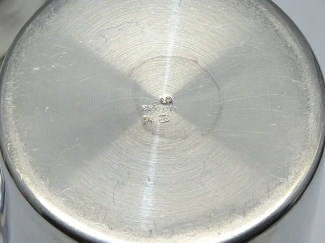 -JOLI ANCIEN SHAKER ERCUIS METAL ARGENTE COLLECTION DECO BAR BISTROT VITRINE   D