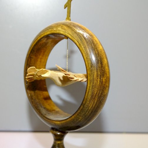 -JOLI ANCIEN SUJET COLOMBE de la PAIX BOIS SCULPE RELIQUAIRE RELIGION JESUS   D