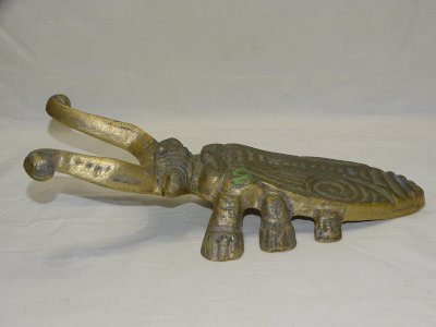 -  JOLI ANCIEN TIRE BOTTE BRONZE FORME SCARABEE DEBUT XXe déco PORTE ENTREE   D