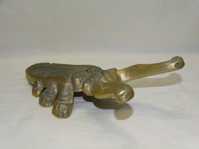 -  JOLI ANCIEN TIRE BOTTE BRONZE FORME SCARABEE DEBUT XXe déco PORTE ENTREE   D