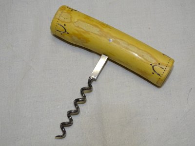 -JOLI ANCIEN TIRE BOUCHON NONTRON POIGNEE BOIS BUIS COLLECTION
