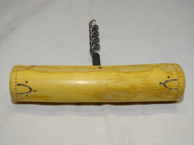 -JOLI ANCIEN TIRE BOUCHON NONTRON POIGNEE BOIS BUIS COLLECTION