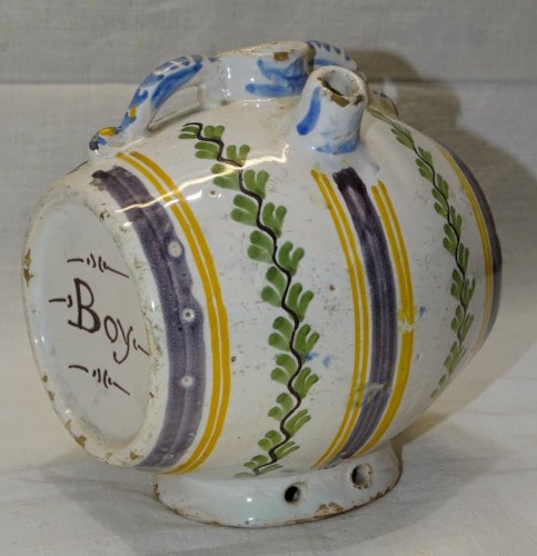 -JOLI ANCIEN TONNELET BOY XVIIIe CERAMIQUE EMAILLEE FAIENCE de NEVERS VITRINE  D
