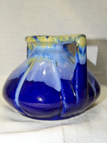 -JOLI ANCIEN VASE ALPHO ALPHONSE MOUTON ART DECO A COULURES TONS BLEUS   D