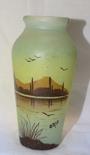 -JOLI ANCIEN VASE EN VERRE PEINT Signé ORIS PAYSAGE LACUSTRE COLLECTION     D