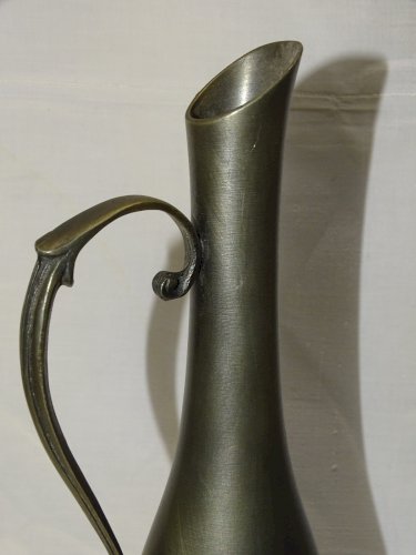 -JOLI ANCIEN VASE SOLIFLORE en ETAIN FIN 94% COLLECTION DECO XXe     D