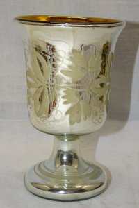 BEAUTIFUL ANTIQUE GLASS GOBLET Eglomisé glass with LEAF decoration DISPLAY COLLECTION D