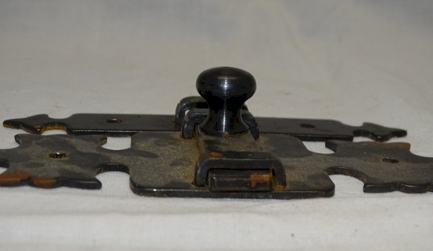 -JOLI ANCIEN VERROU TARGETTE LOQUET FER FORGE XXe  déco PORTE  COLLECTION    D