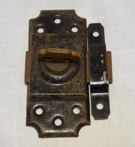 -JOLI ANCIEN VERROU TARGETTE LOQUET METAL PEINT NOIR déco PORTE   D