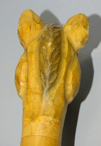 -JOLI BATON DE MARCHE AVEC POMMEAU TETE SANGLIER  COLLECTION DECO NO CANNE   D