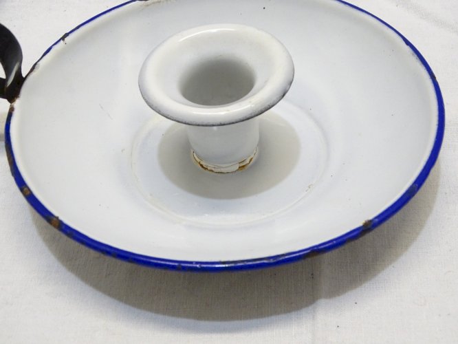 -JOLI BOUGEOIR A MAIN TÔLE EMAILLEE BLANC BORDS BLEUS COLLECTION DECO    D