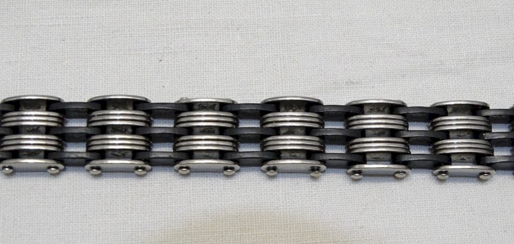 -JOLI BRACELET HOMME CHAINE ACIER & CAOUTCHOUC  STAINLESS STEEL BIJOU MODERNE  D