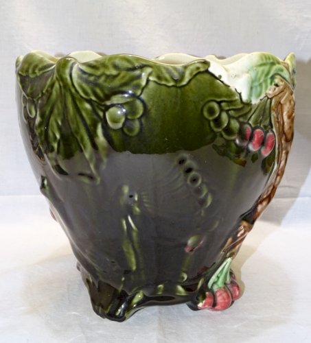 -JOLI CACHE POT BARBOTINE FIVES LILLE DE BRUYN A DECOR DE CERISES COLLECTION   D