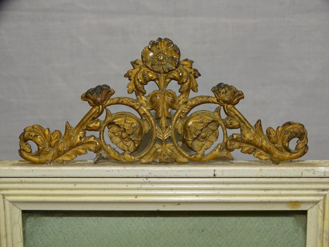 -JOLI CADRE A POSER POUR PHOTO TOUR PLATRE avec NOEUD BRONZE ART NOUVEAU   D