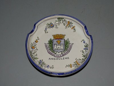 NICE ASHTRAY ALFRED RENOLEAU signed AR.A. Marked ANGOULEME in the center D