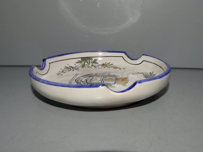 -JOLI CENDRIER ALFRED RENOLEAU signé AR.A. Marqué ANGOULEME au centre    D