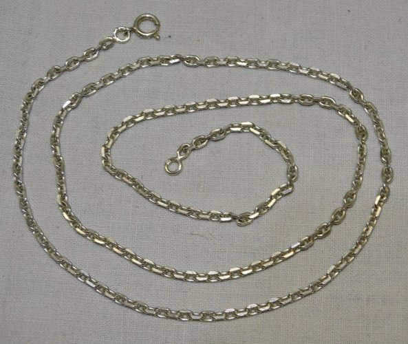 -JOLI COLLIER CHAÎNE  ARGENT poinçon Minerve BIJOU ANCIEN BIJOUX VITRINE    D