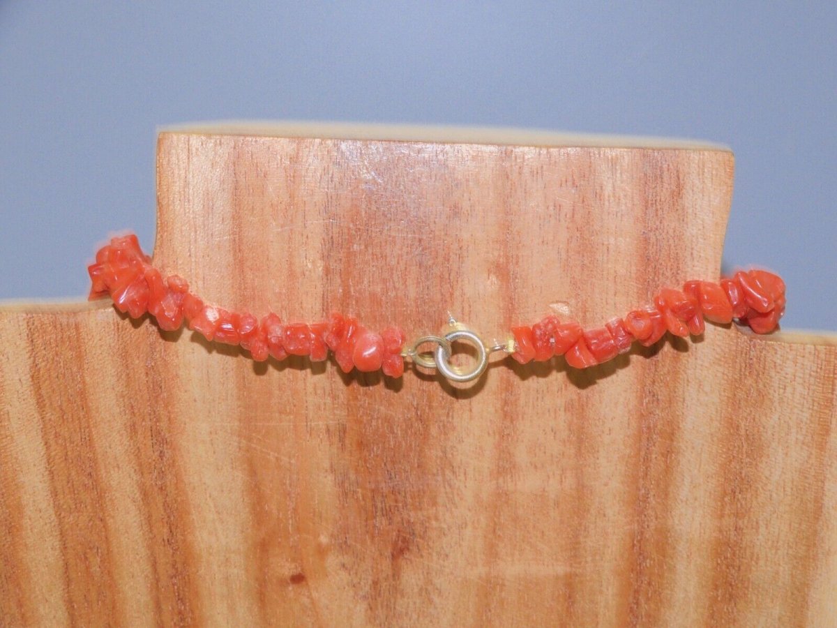 Collier Vintage Chanel Métal Doré Métallisé ref.2281300 - Joli Closet