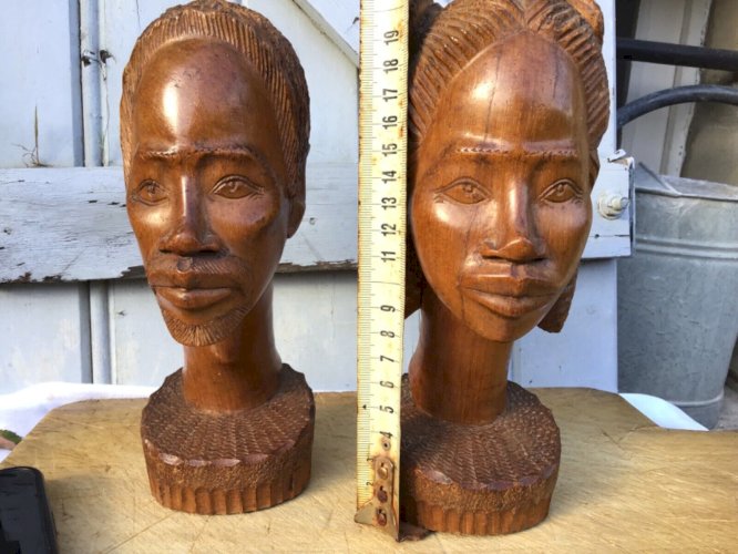 Joli Couple sculpture en ébène, 2 têtes africaines homme et femme