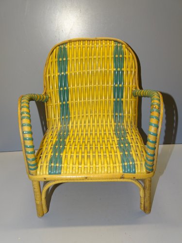 -JOLI FAUTEUIL OSIER MINIATURE ou de POUPEE  Déco COLLECTION  JOUET VINTAGE   D