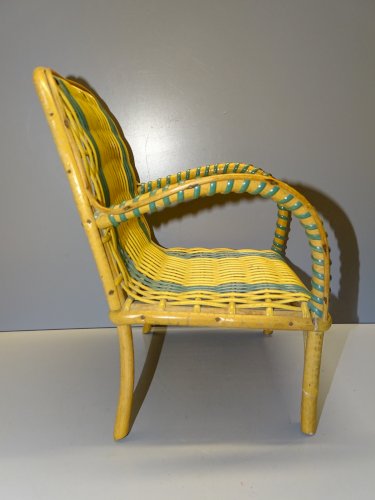 -JOLI FAUTEUIL OSIER MINIATURE ou de POUPEE  Déco COLLECTION  JOUET VINTAGE   D