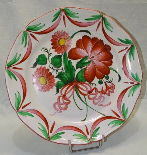 -JOLI GRAND PLAT CERAMIQUE FAÏENCE DES ISLETTES  A DECOR DE BOUQUET DE FLEURS  D