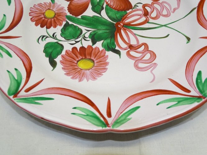 -JOLI GRAND PLAT CERAMIQUE FAÏENCE DES ISLETTES  A DECOR DE BOUQUET DE FLEURS  D