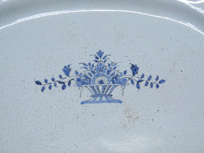 -JOLI GRAND PLAT CUL NOIR XVIII/XIXe FORGES LES EAUX ROUEN COLLECTION DECO    D