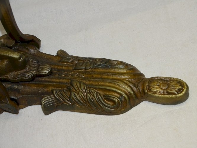 -JOLI HEURTOIR de PORTE D'ENTREE MARTEAU DE PORTE TETE DE BELIER FONTE DE FER  D