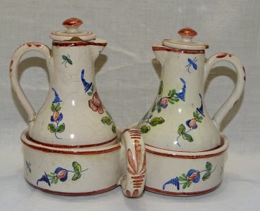 BEAUTIFUL OLD OIL/VINEGAR CRUET FLOWERED CERAMIC UNSIGNED DECOR COLLECTION D
