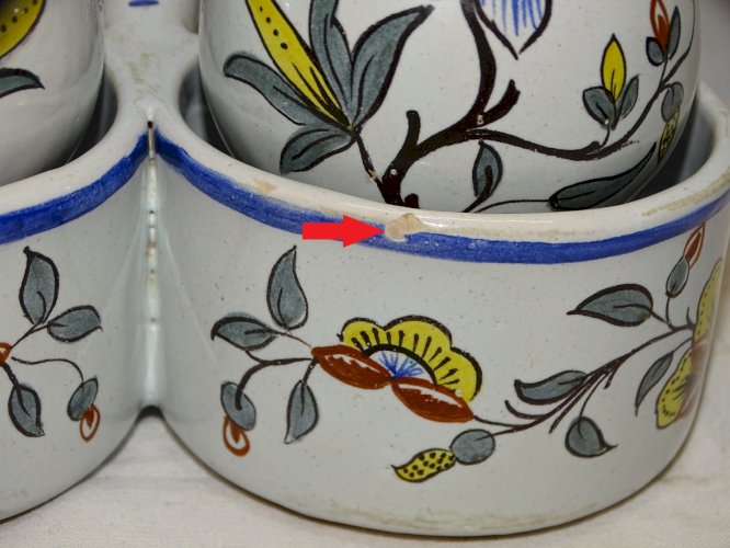 -JOLI HUILIER/VINAIGRIER ANCIEN CERAMIQUE FLEURIE NON SIGNE COLLECTION déco    D