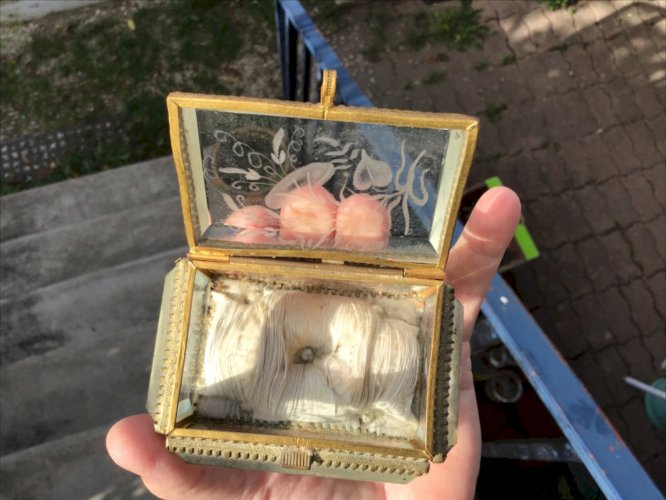 Joli Petit coffret à bijoux boîte laiton verre biseauté gravé Napoléon III XIXè