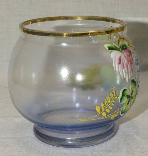 - JOLI PETIT VASE ou POT ROND VERRE AVEC FLEURS EMAILLEES EMAIL en EPAISSEUR   D