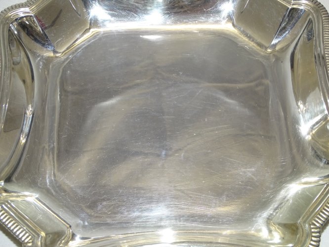 -JOLI PLAT ARGENT MASSIF TITRE 1 Poinçon PUIFORCAT PARIS ART DE LA TABLE VITRINE