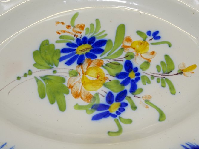 -JOLI PLAT FORME OVALE CERAMIQUE XIXe collection déco cuisine vitrine   D