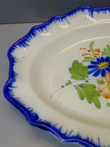-JOLI PLAT FORME OVALE CERAMIQUE XIXe collection déco cuisine vitrine   D