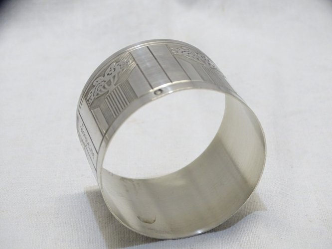 -JOLI ROND de SERVIETTE Prénom JACQUELINE en ARGENT poinçon MINERVE TITRE 2