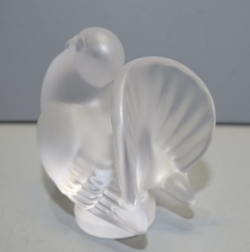 -JOLI SUJET CRISTAL Satiné PIGEON SEVRES NON Marqué OBJET DE VITRINE DECO   D