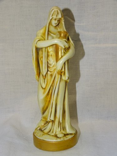 -JOLI SUJET PORCELAINE CAPODIMONTE début XXe FEMME A L'AMPHORE COLLECTION   D