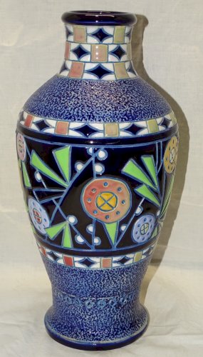 -JOLI VASE AMPHORA tchécoslovaquie Céramique émaillée à décor d'oiseaux 1920  D