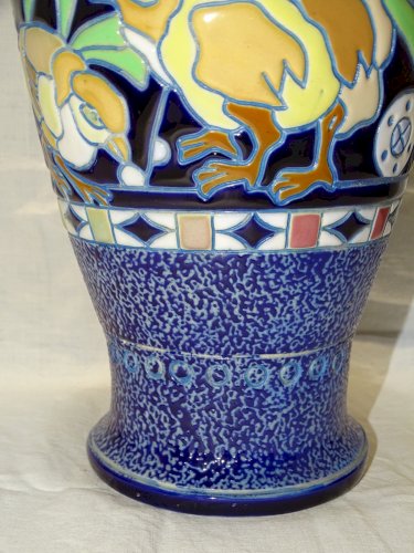 -JOLI VASE AMPHORA tchécoslovaquie Céramique émaillée à décor d'oiseaux 1920  D