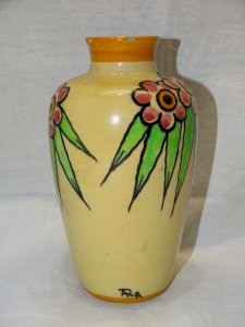-JOLI VASE ART DECO CERAMIQUE ALFRED RENOLEAU signé AR.A COLLECTION VITRINE   D